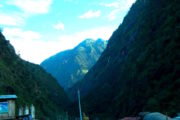 Lamabagar on Rolwaling Valley Trekking